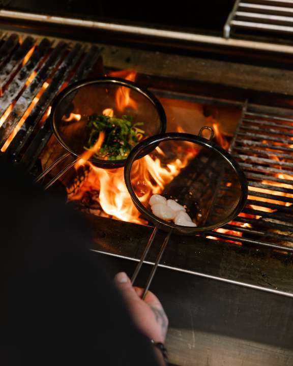 PRESS RELEASE: WADE OPENS ON TASMANIA’S EAST COAST, BRINGING FIRE-LED DINING TO NEW WINEGLASS BAY ESTATE